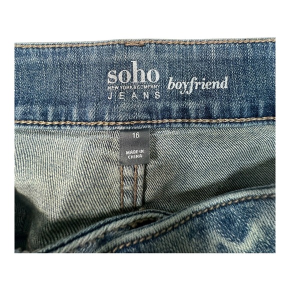 Soho Boyfriend Jeans Womens Size 16 Blue‎ Denim Distressed Cuffed - Picture 4 of 10